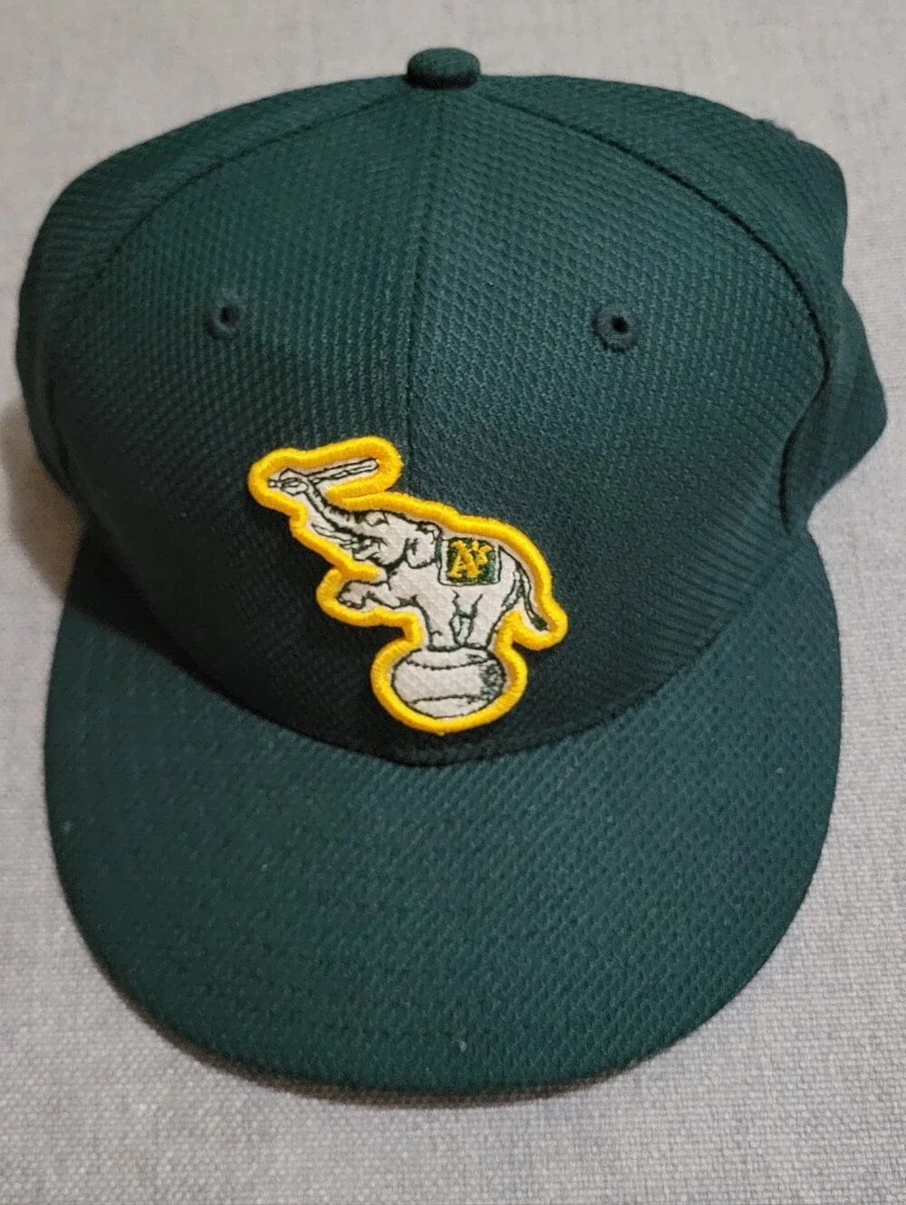 New Era Oakland Athletics Fitted Hat Mens 6 3/4 Green MLB Cap